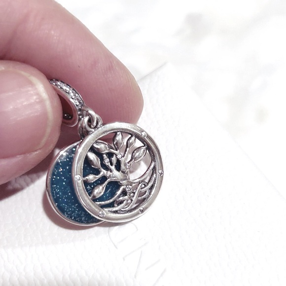 PANDORA Glow-in-the-dark Infinity Tree Double Dangle Charm w/box - Picture 3 of 8